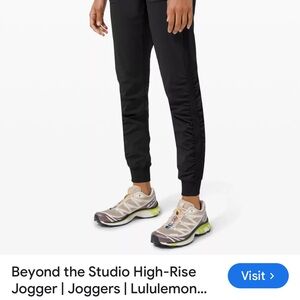 Lululemon Black Beyond the Studio Jogger size 2